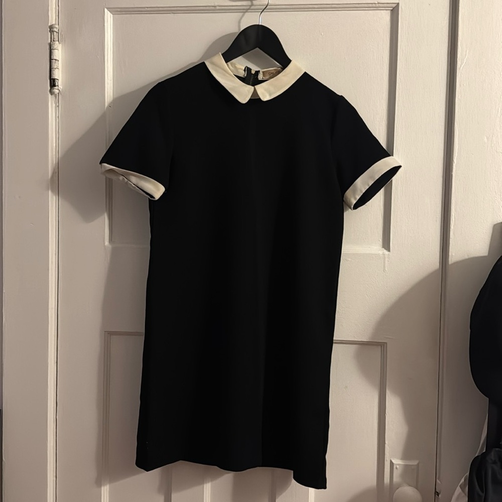 Collar dress size xs from oak and fort